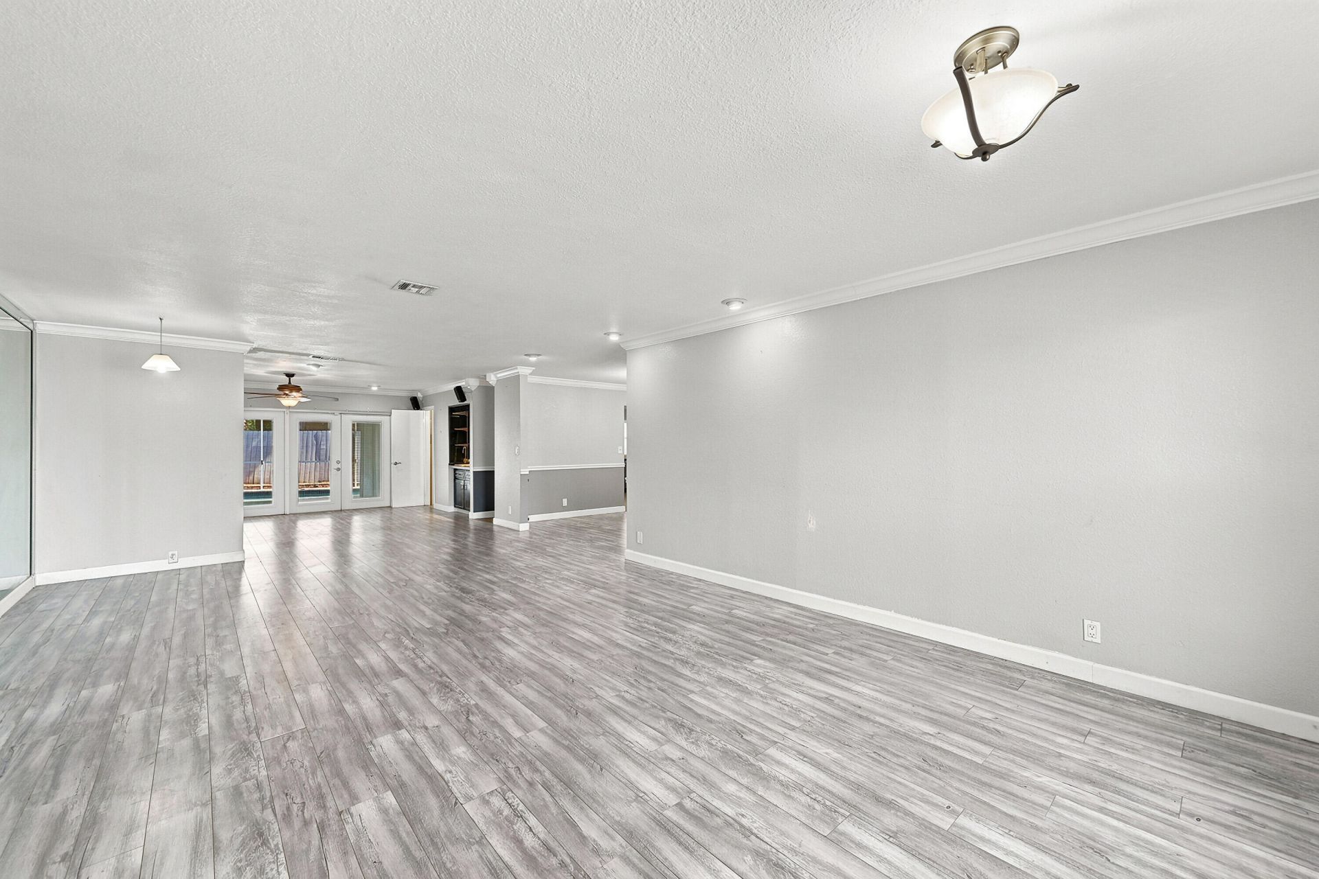 5831 NW 56th Place, Tamarac, FL 33319 Photo