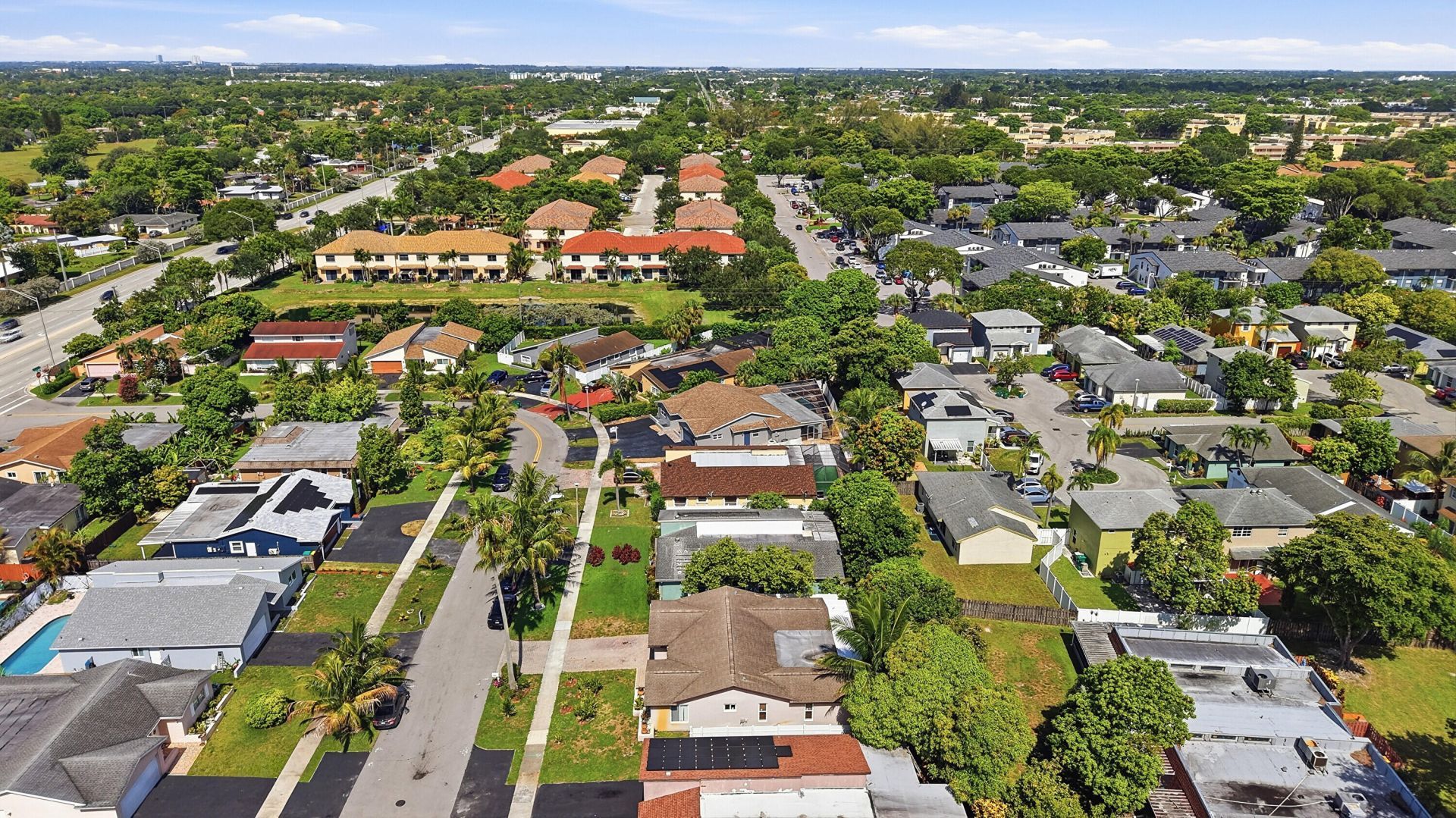 5831 NW 56th Place, Tamarac, FL 33319 Photo