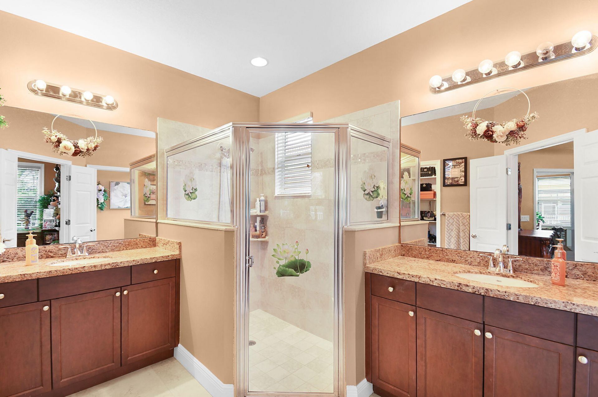 742 NW Leonardo Circle, Port Saint Lucie, FL 34986 Photo