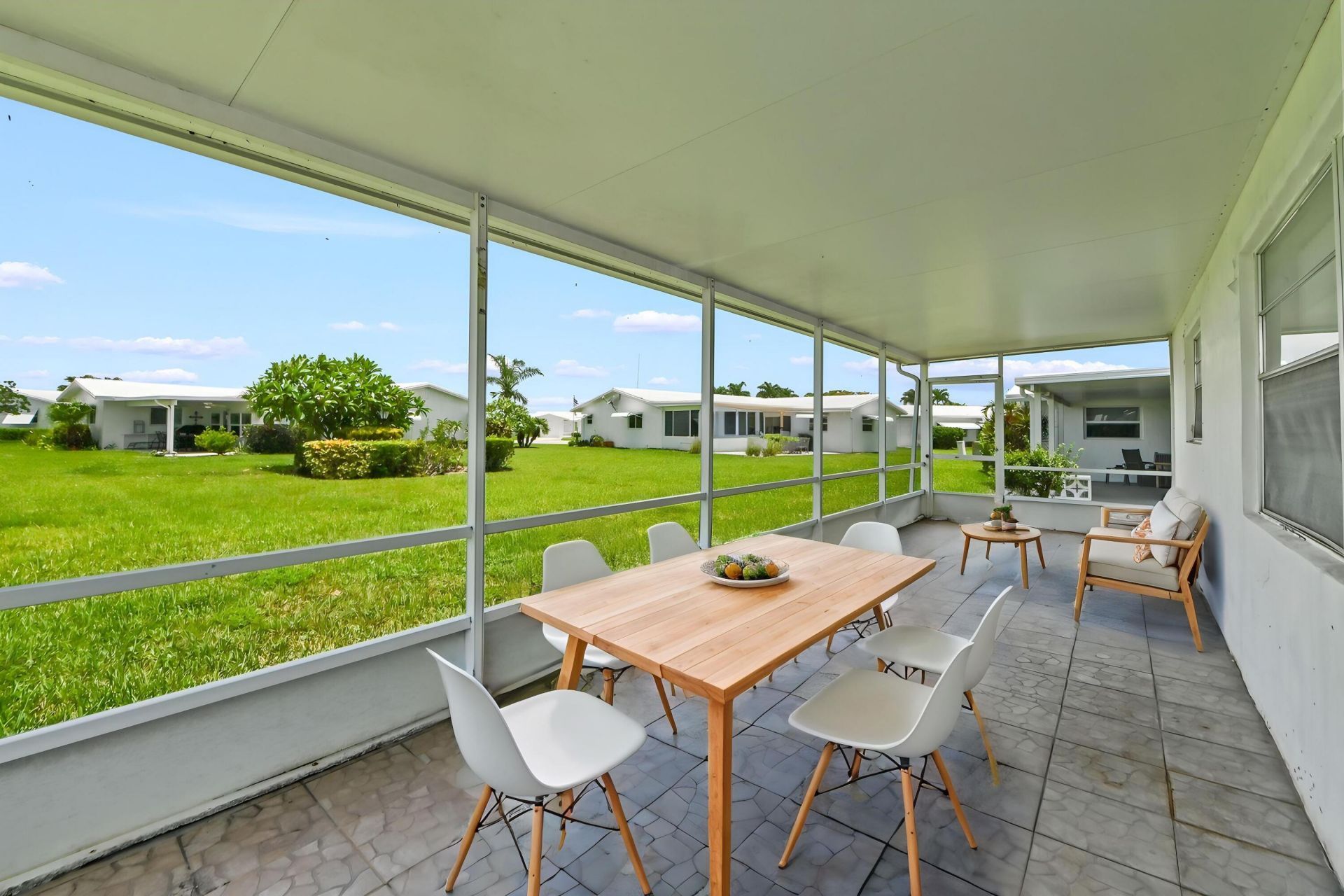 1196 SW Lake Circle, Boynton Beach, FL 33426 Photo