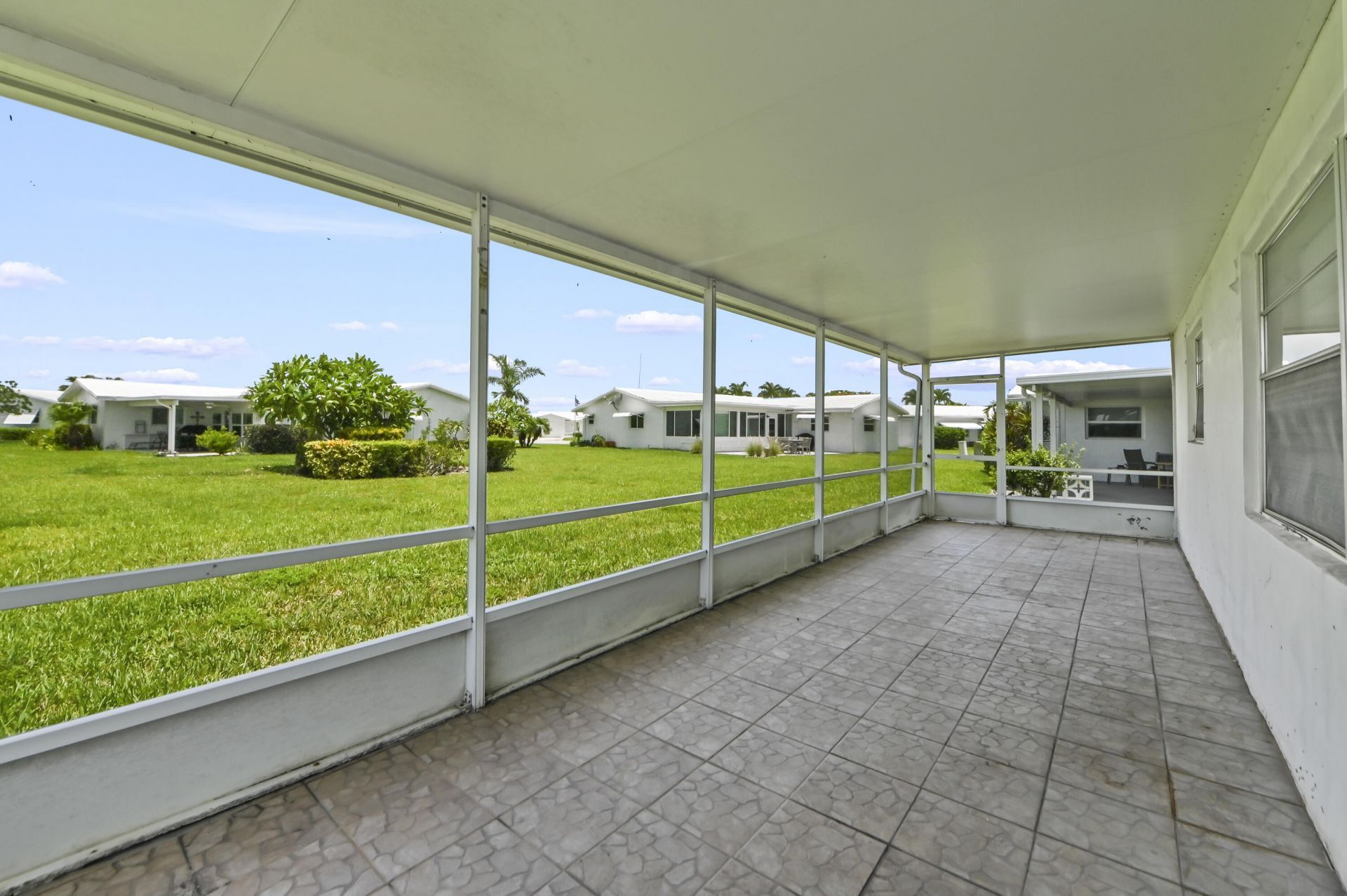 1196 SW Lake Circle, Boynton Beach, FL 33426 Photo
