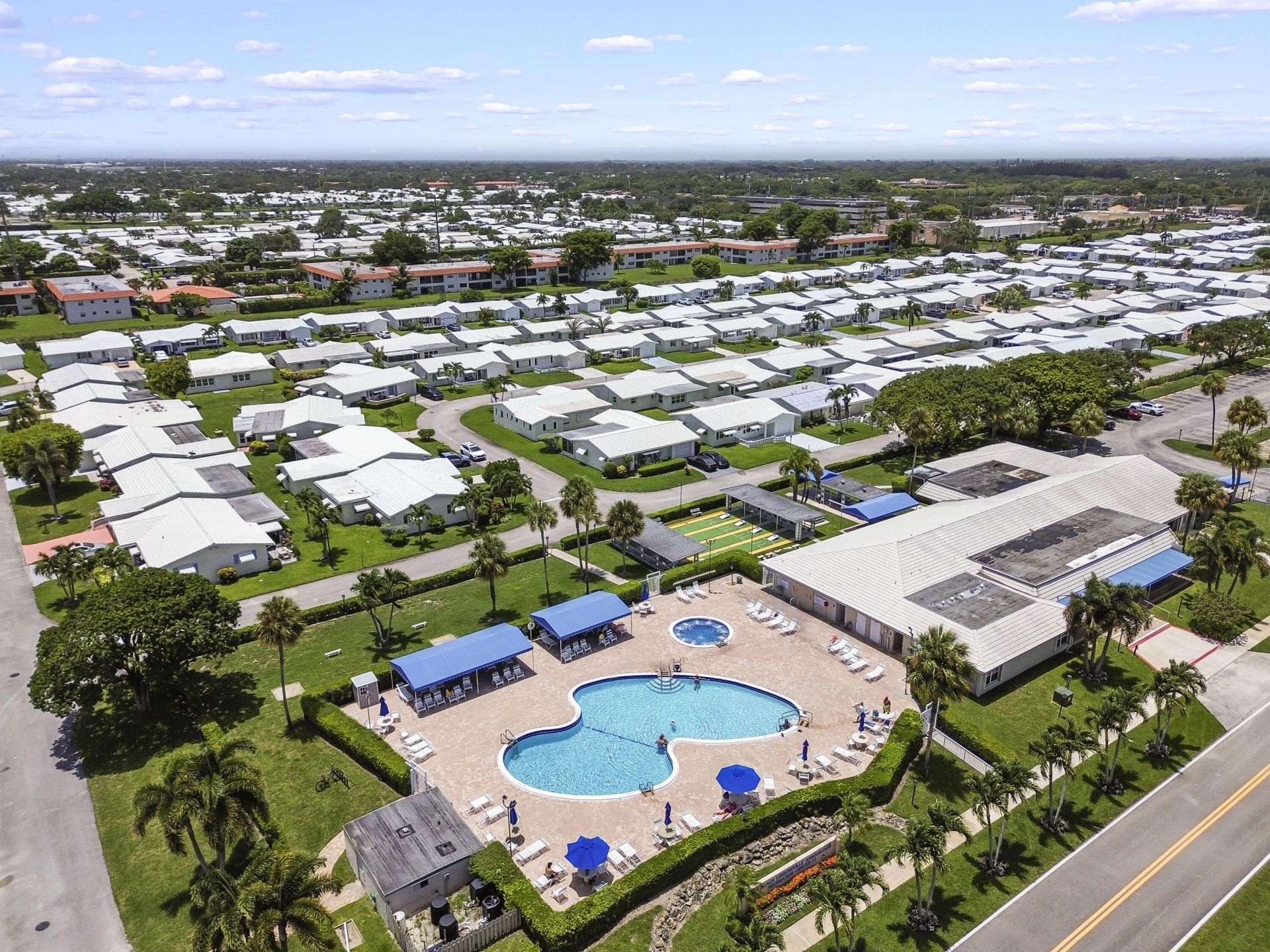 1196 SW Lake Circle, Boynton Beach, FL 33426 Photo