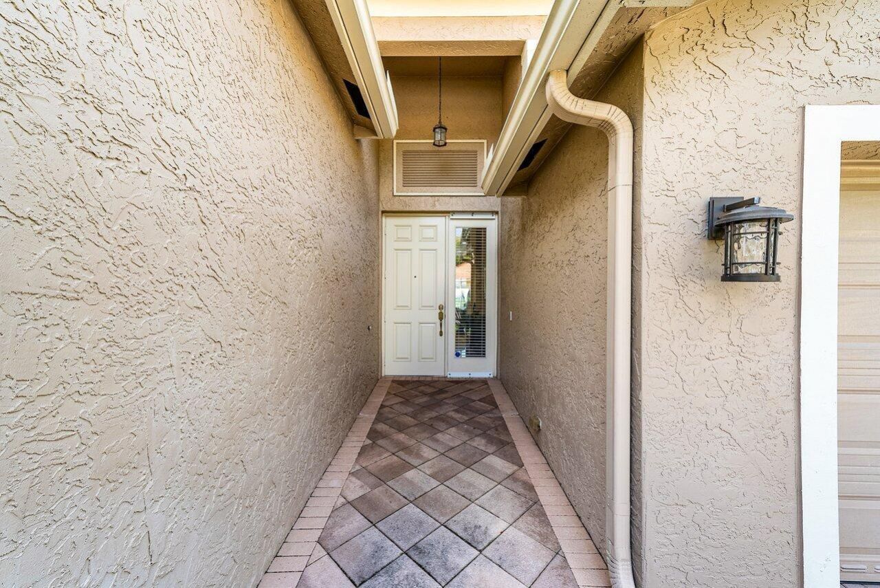 10888 Deer Park Lane, Boynton Beach, FL 33437 Photo