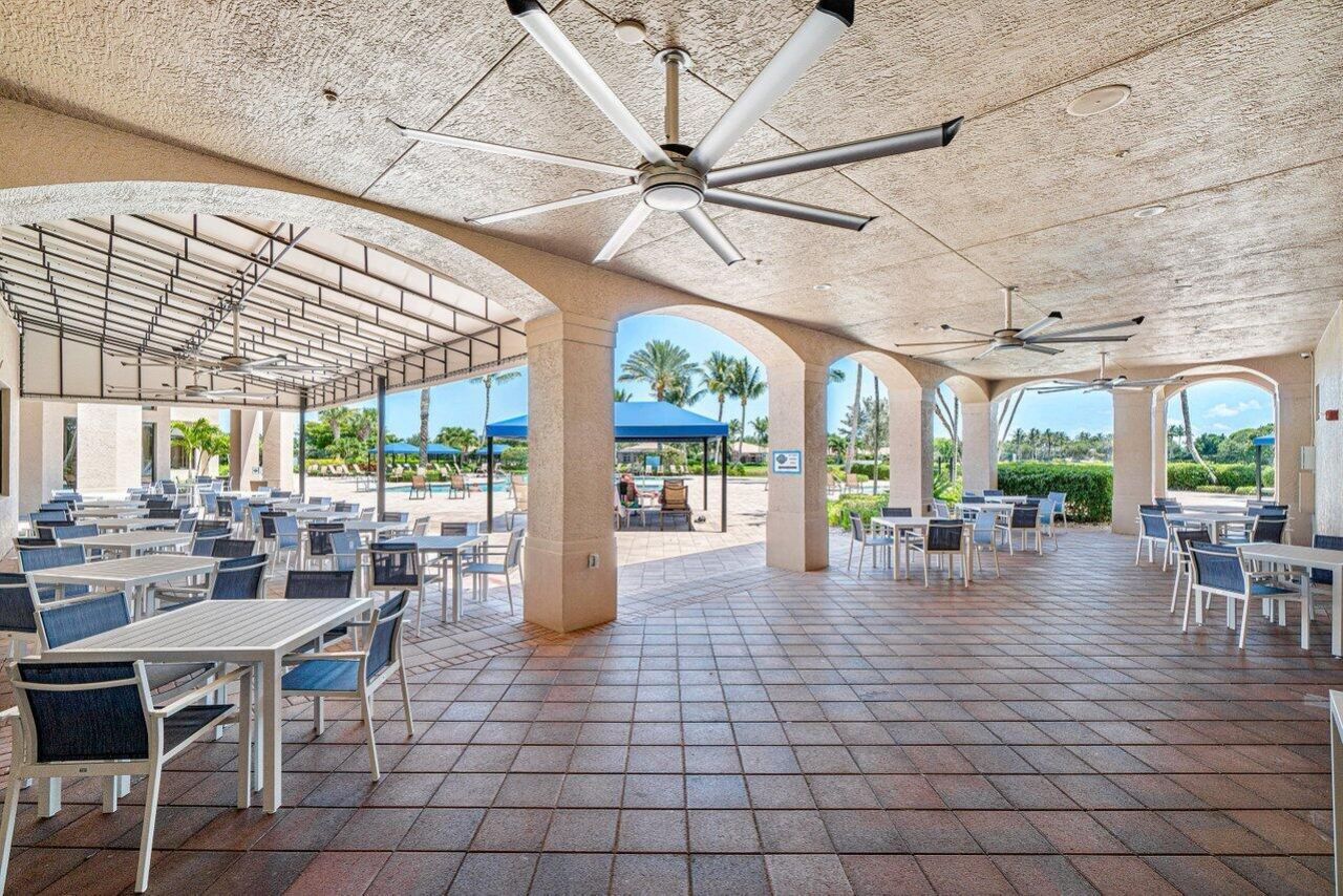 10888 Deer Park Lane, Boynton Beach, FL 33437 Photo