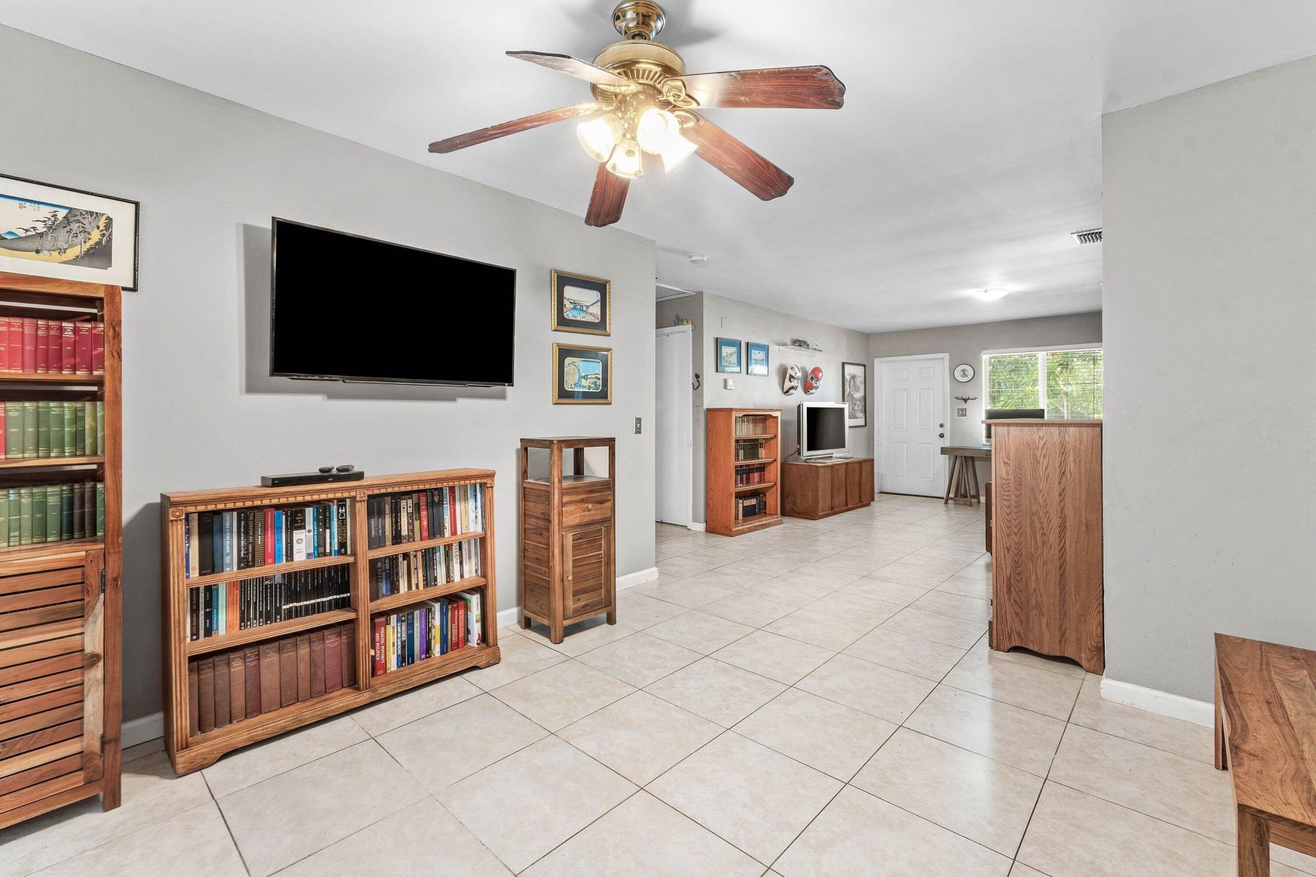 417 Upland Road, West Palm Beach, FL 33401 Photo