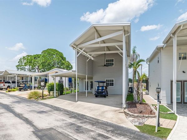220 ST GEORGE DRIVE , DAVENPORT, FL 33837