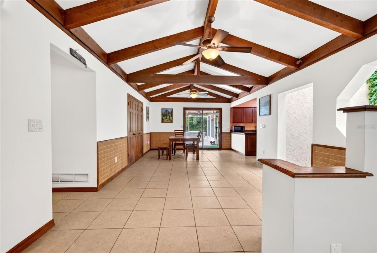 10848 N Dragonis Drive , Dunnellon, FL 34433 Photo