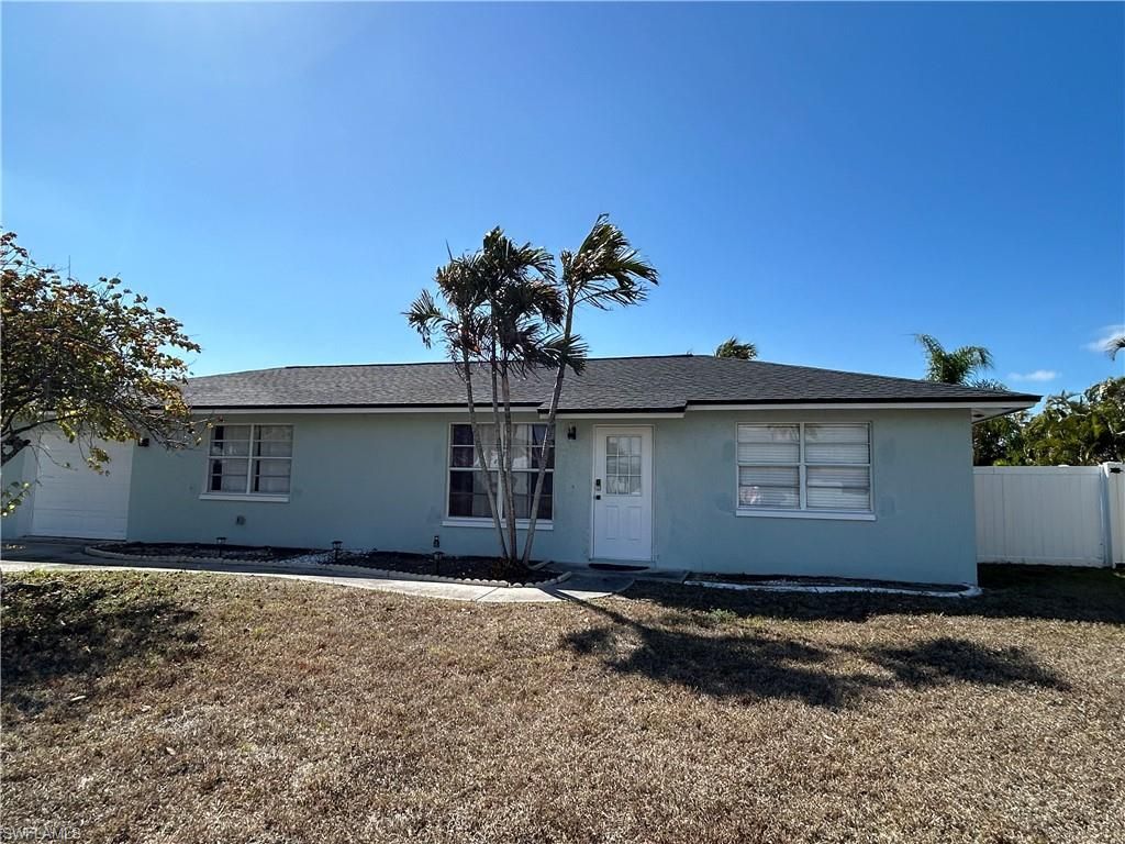 1428 SE 20th Ave , Cape Coral, FL 33990 Photo