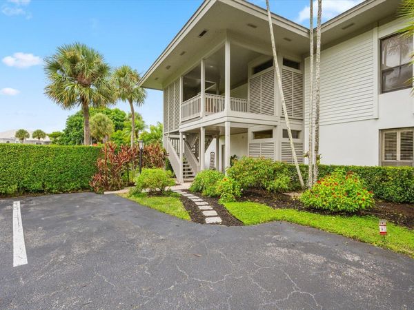 11842 Pebblewood Drive, Unit 201, Wellington, FL 33414