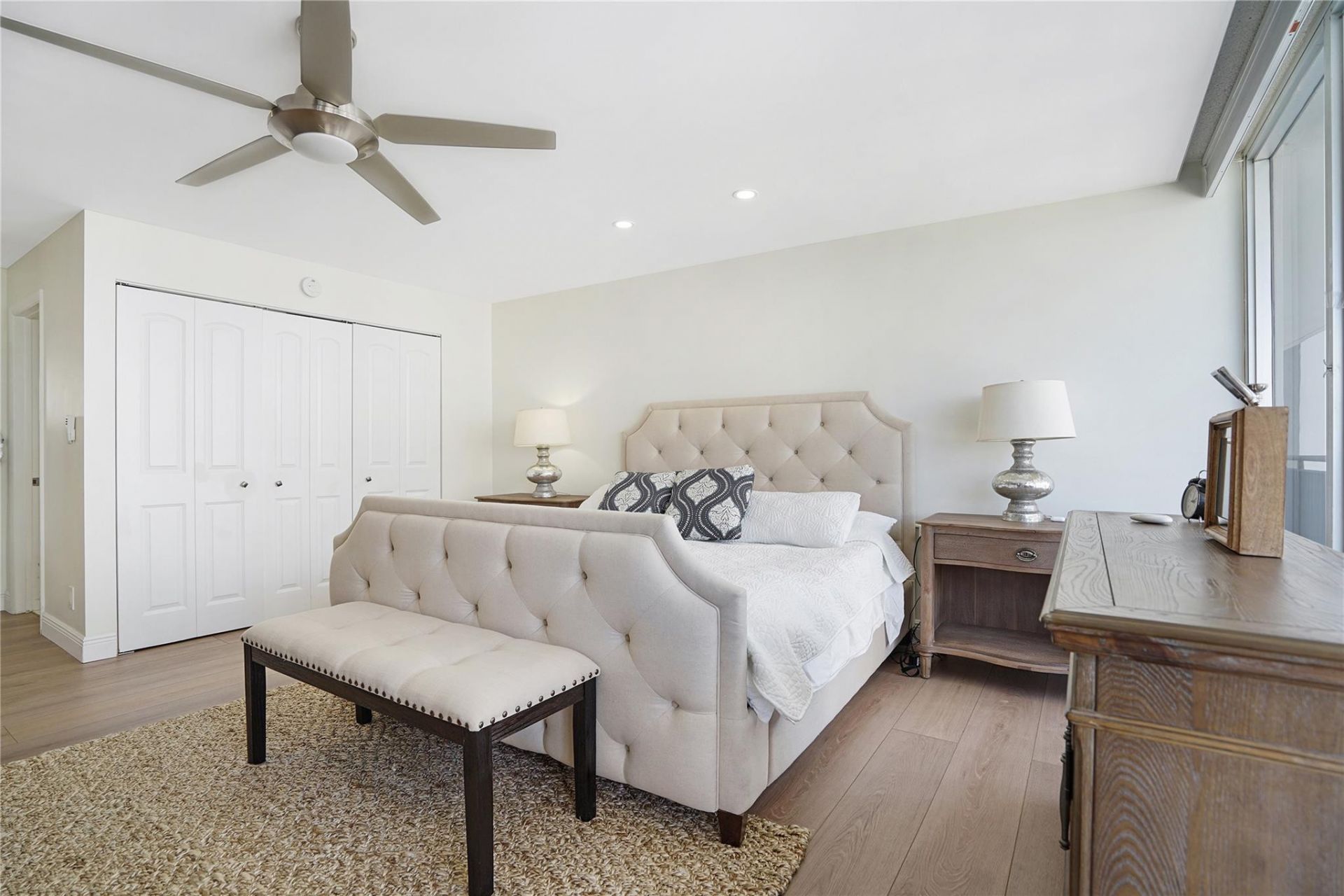4280 Galt Ocean Drive, Unit 11J, Fort Lauderdale, FL 33308 Photo