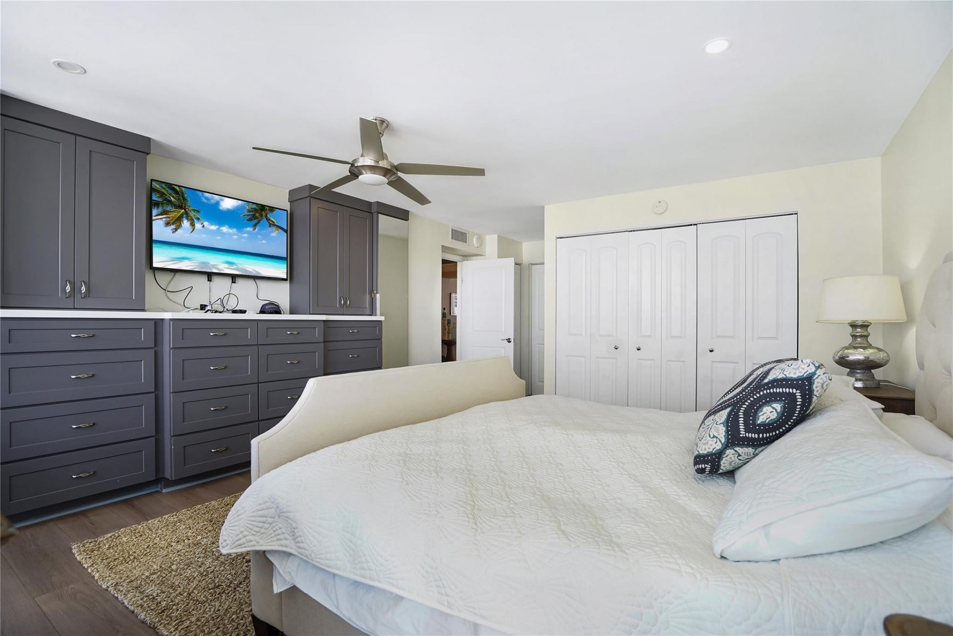 4280 Galt Ocean Drive, Unit 11J, Fort Lauderdale, FL 33308 Photo