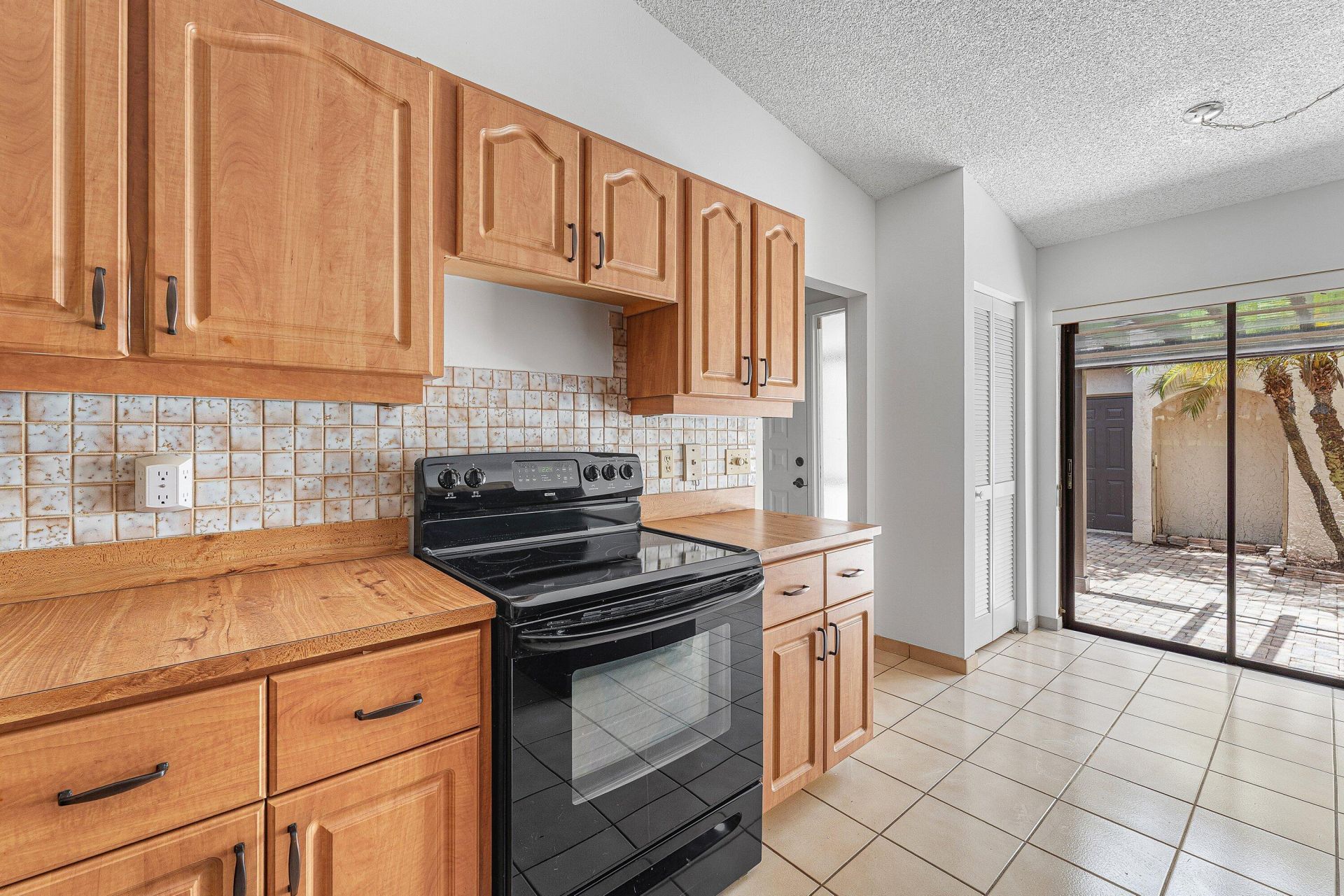 5272 Fairway Woods Drive, Unit 4112, Delray Beach, FL 33484 Photo