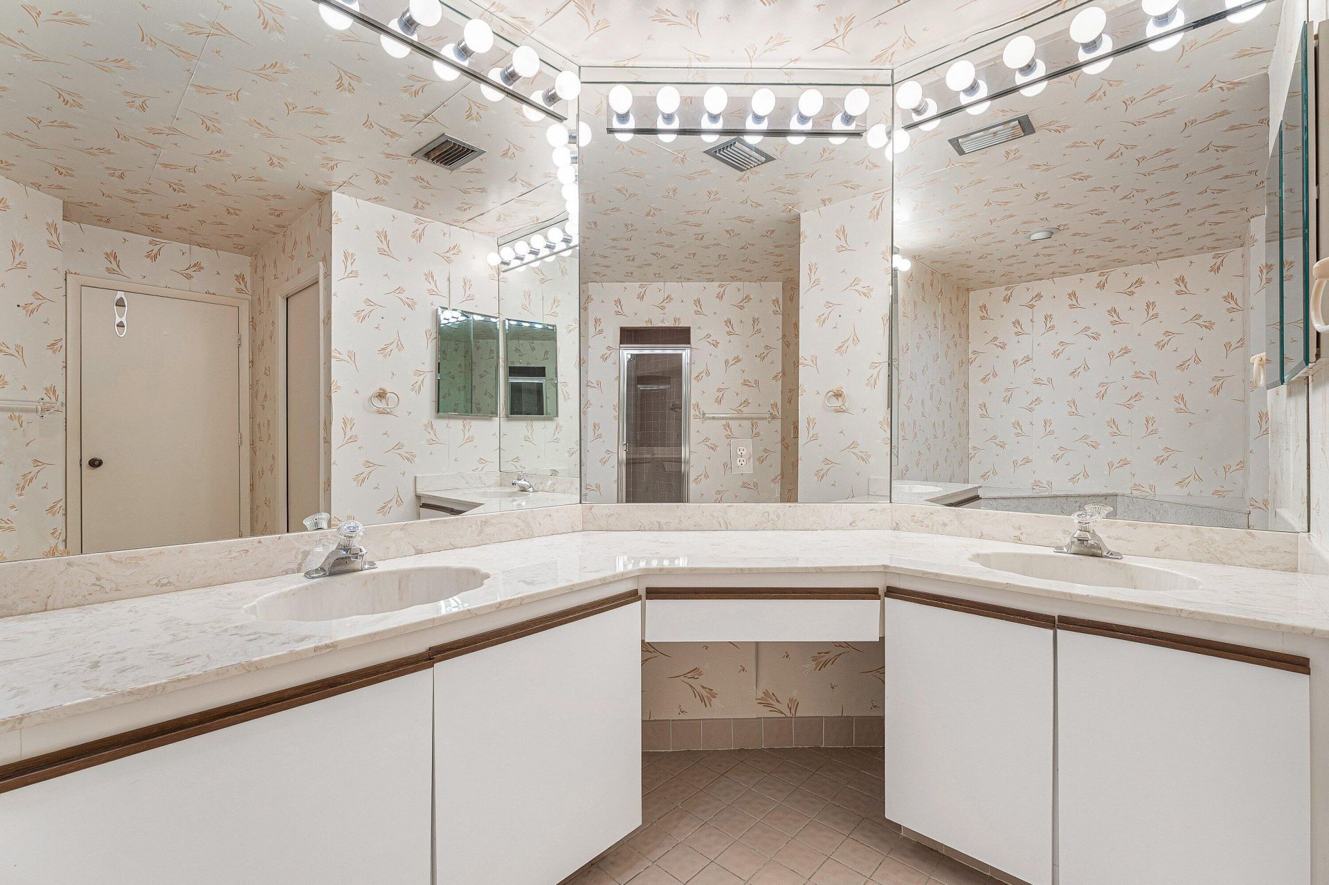 5272 Fairway Woods Drive, Unit 4112, Delray Beach, FL 33484 Photo