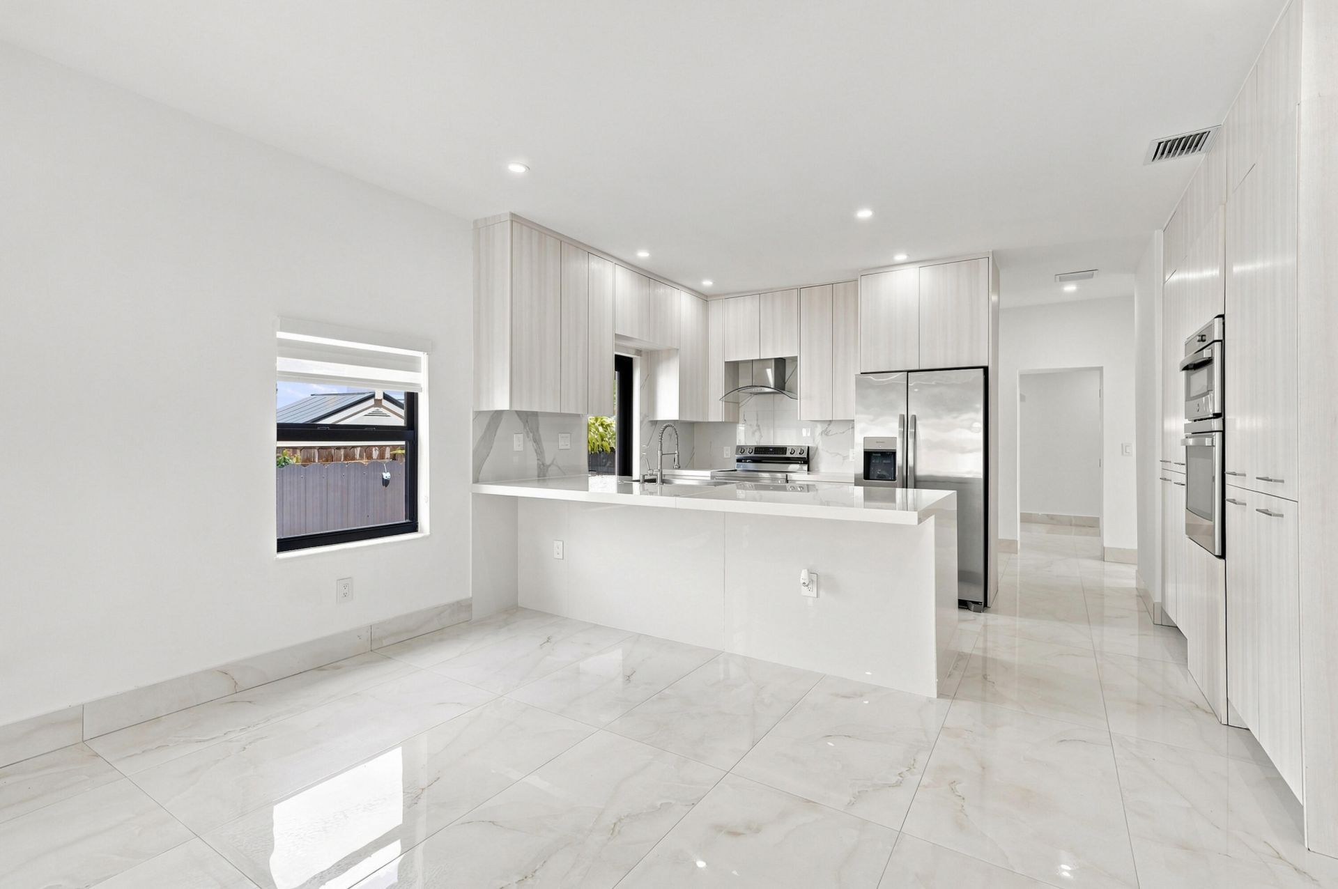 2239 SW 10th Street, Miami, FL 33135 Photo
