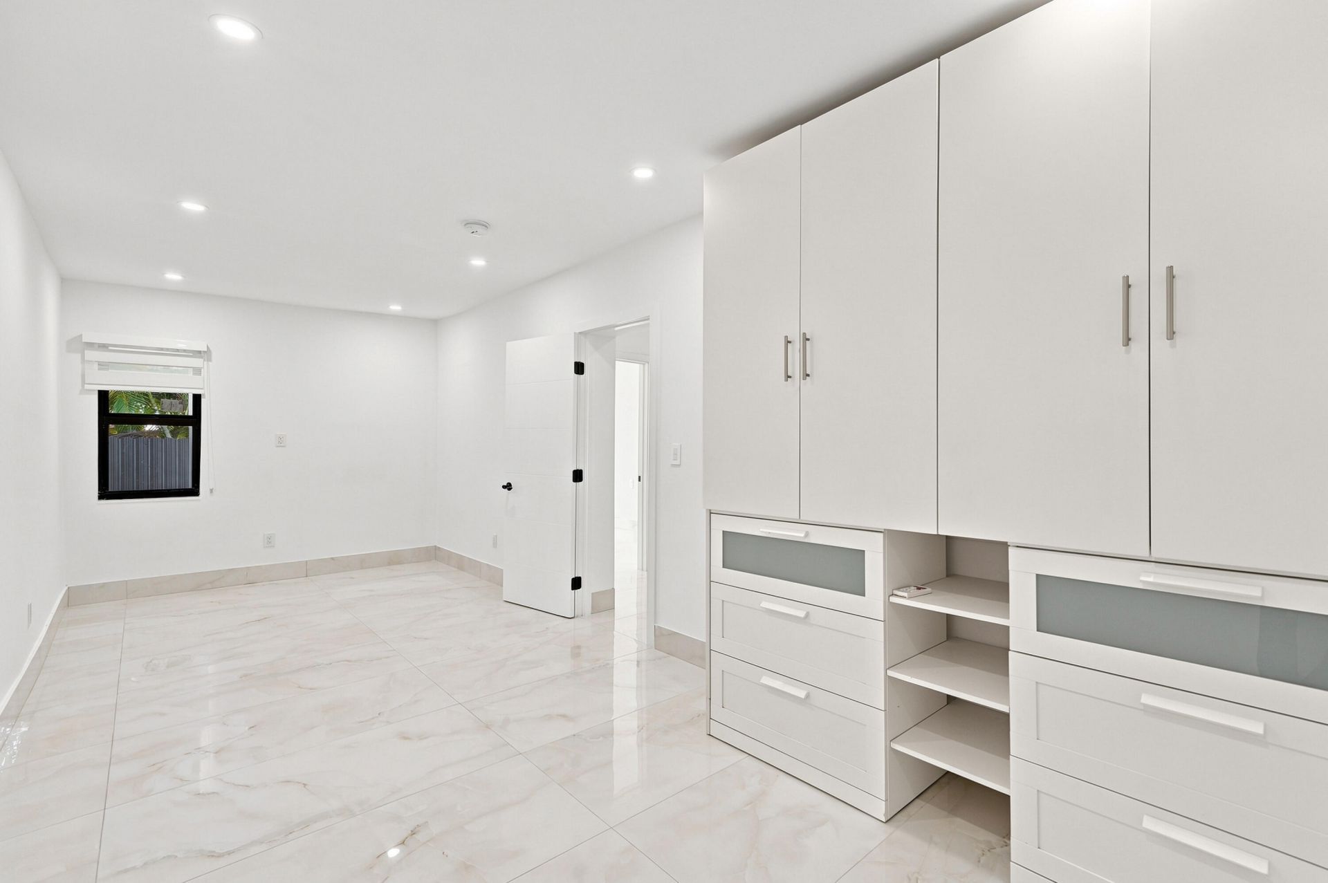 2239 SW 10th Street, Miami, FL 33135 Photo