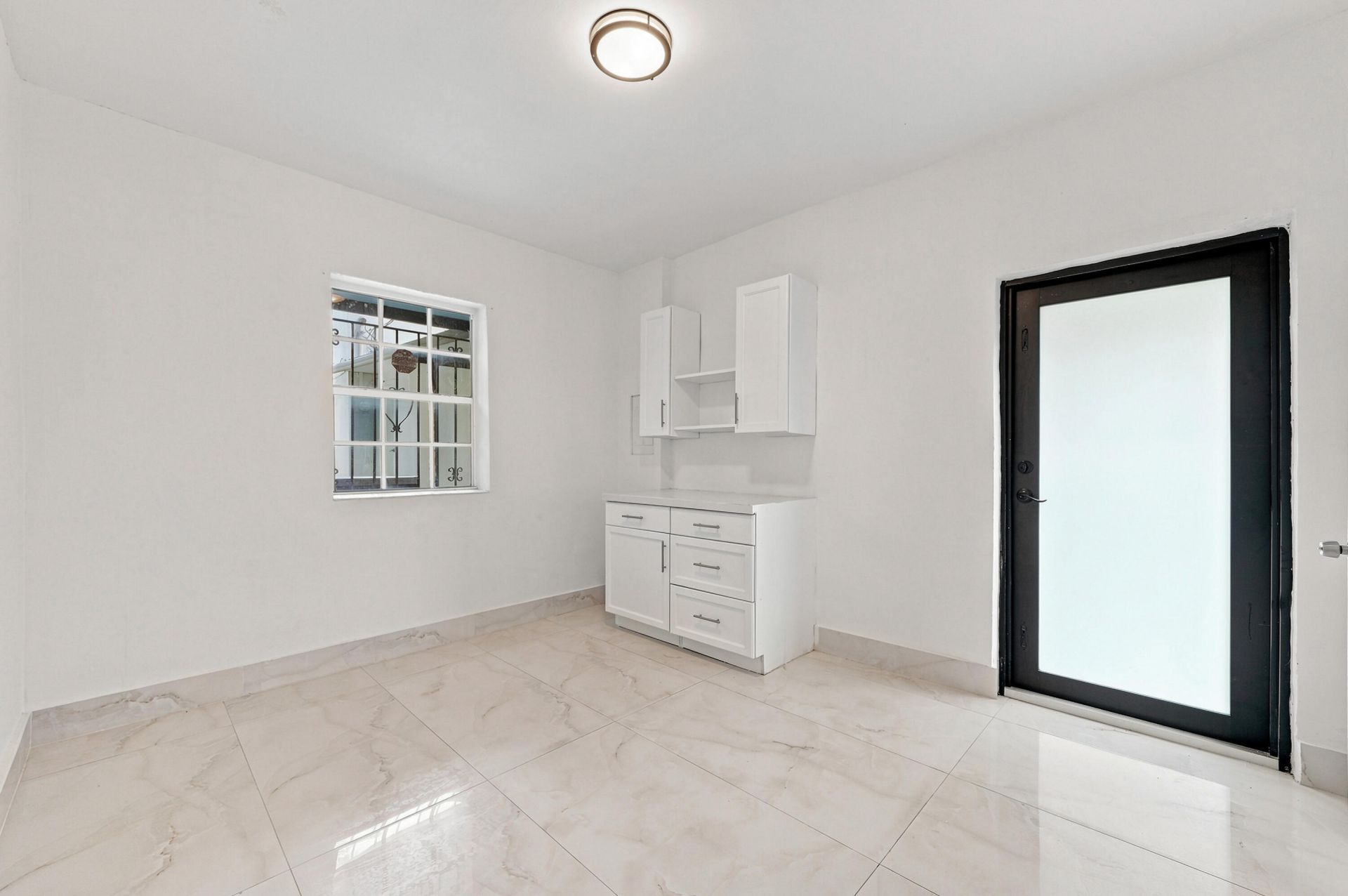 2239 SW 10th Street, Miami, FL 33135 Photo
