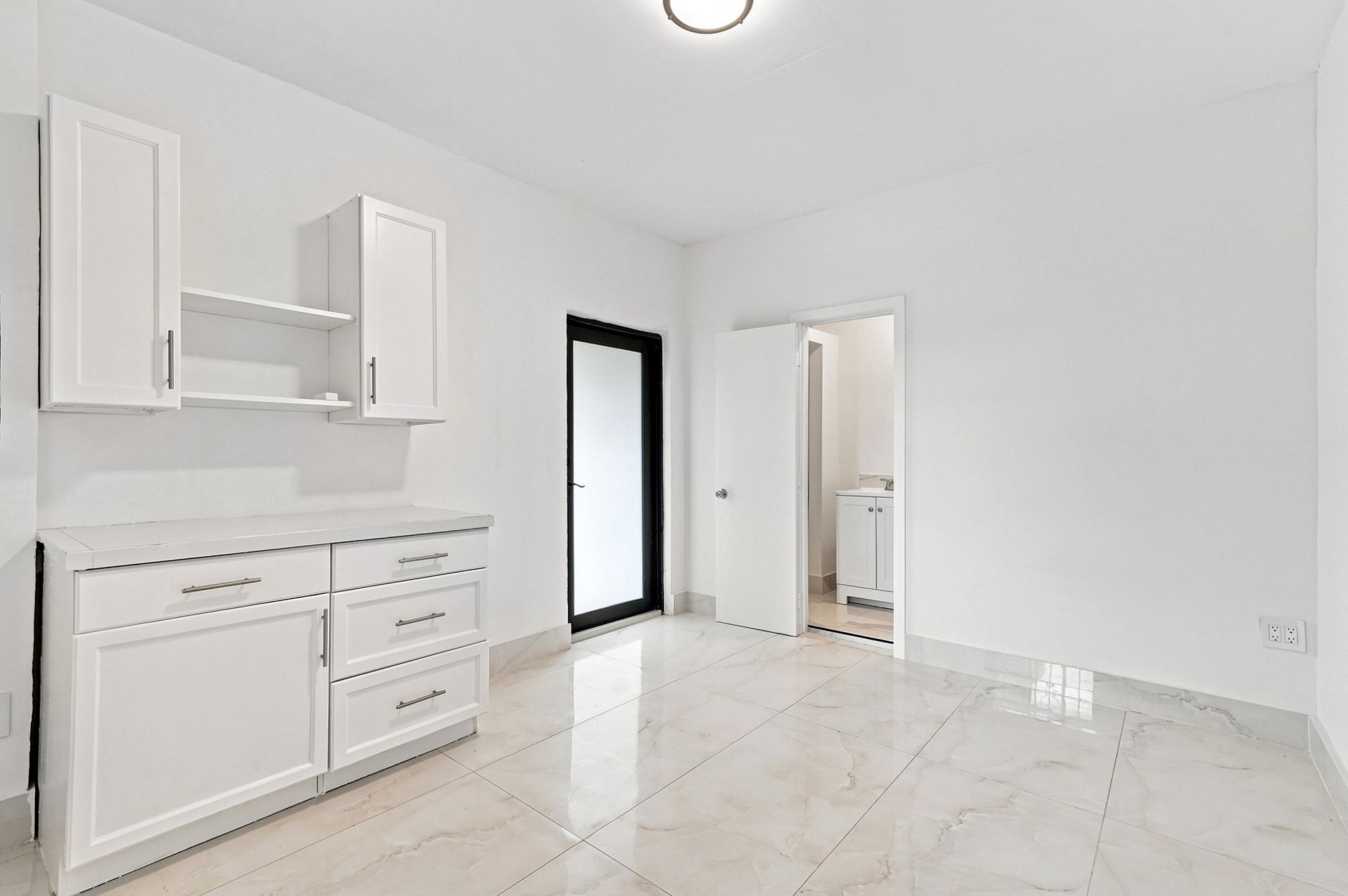 2239 SW 10th Street, Miami, FL 33135 Photo