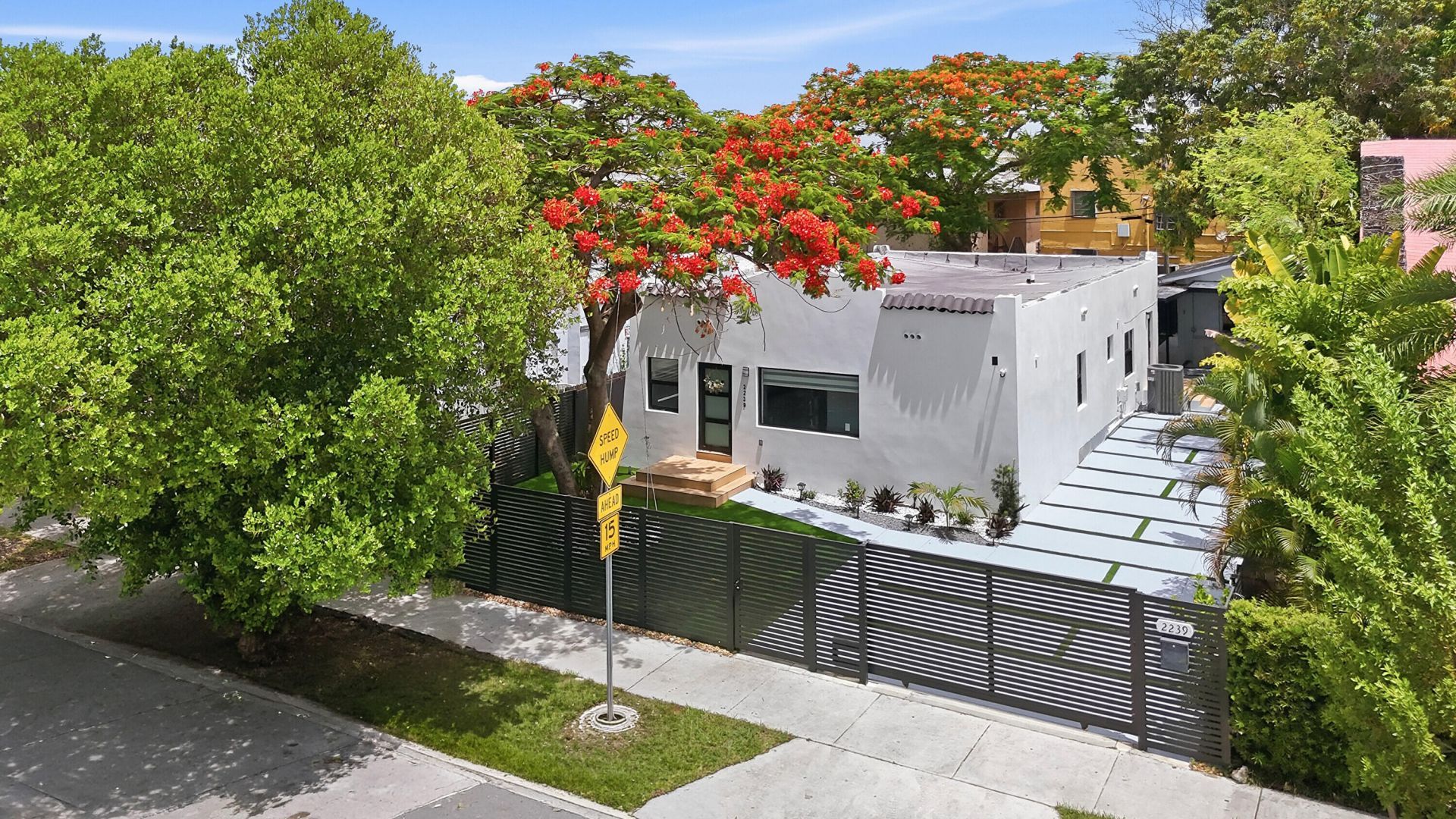 2239 SW 10th Street, Miami, FL 33135 Photo