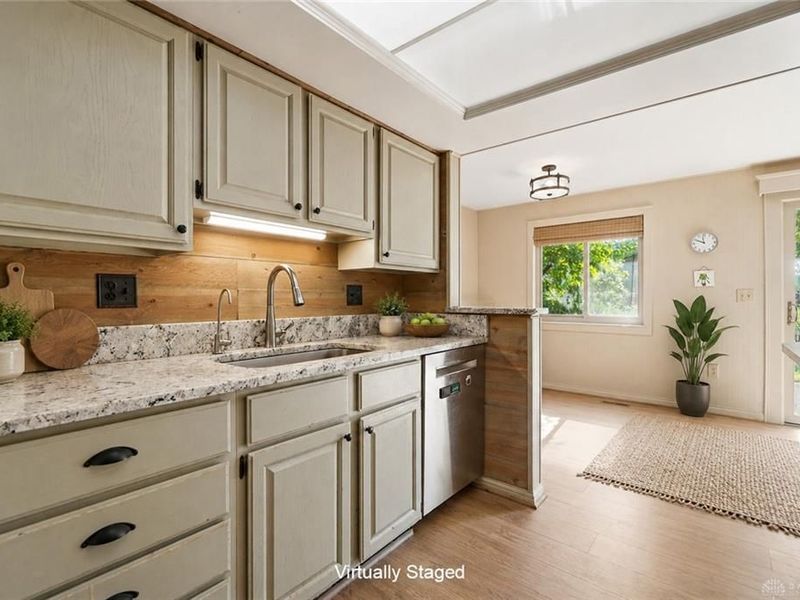 8730 Park Haven Point, Washington Township, OH 45458 Photo 12