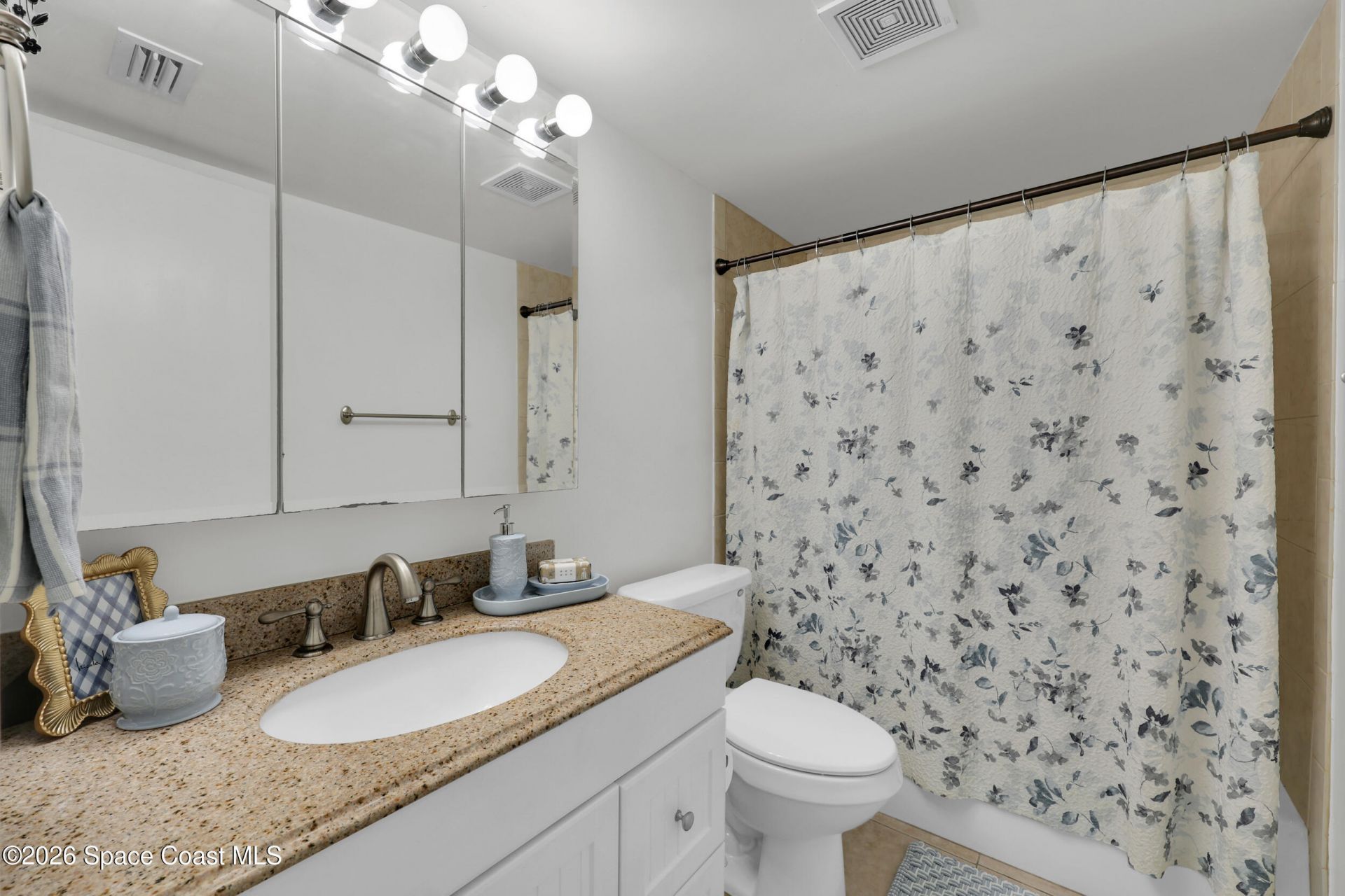 2302 Sunrise Boulevard, Unit 209, Fort Pierce, FL 34982 Photo
