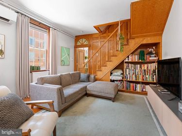 1215 SPRUCE STREET, Unit 302, PHILADELPHIA, PA 19107