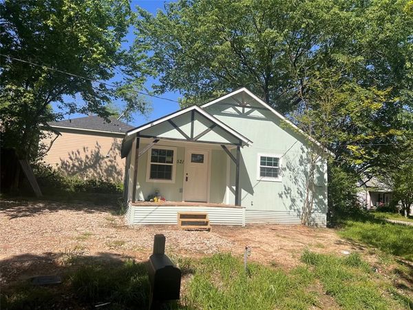 521 Morgan Street , Bonham, TX 75418