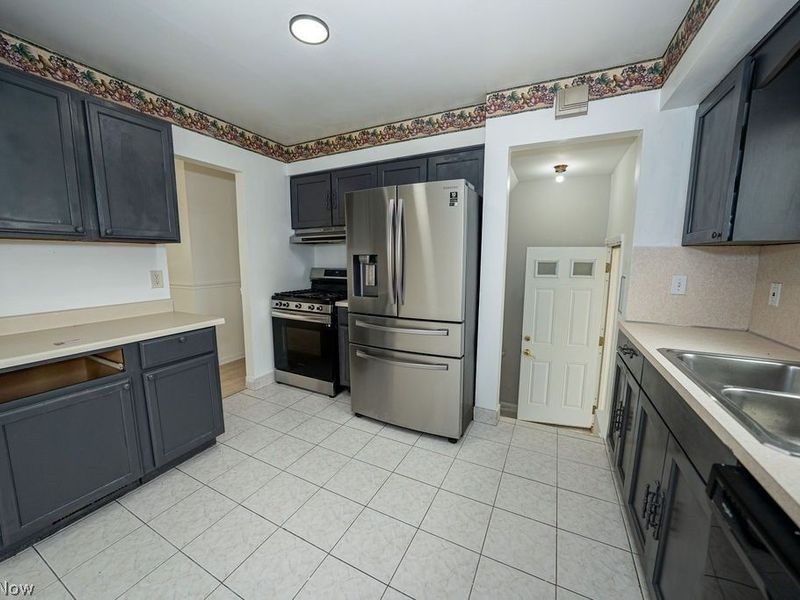 5728 Van Wert Avenue, Brook Park, OH 44142 Photo 7