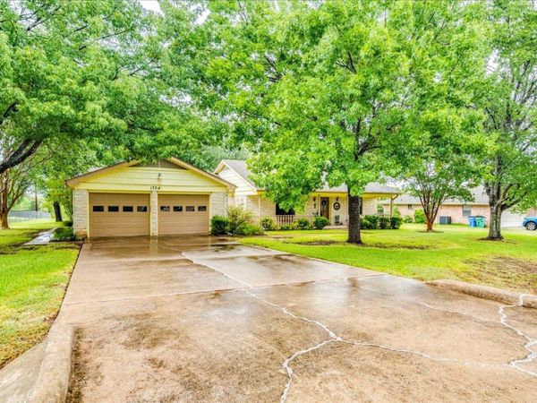 1704 Buttercup RD , Pflugerville, TX 78660