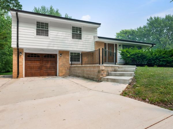 13460 Tremont St, Brookfield, WI 53005