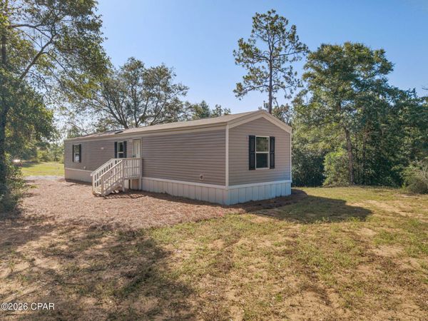 2493 Trailblazer Lane , Chipley, FL 32428