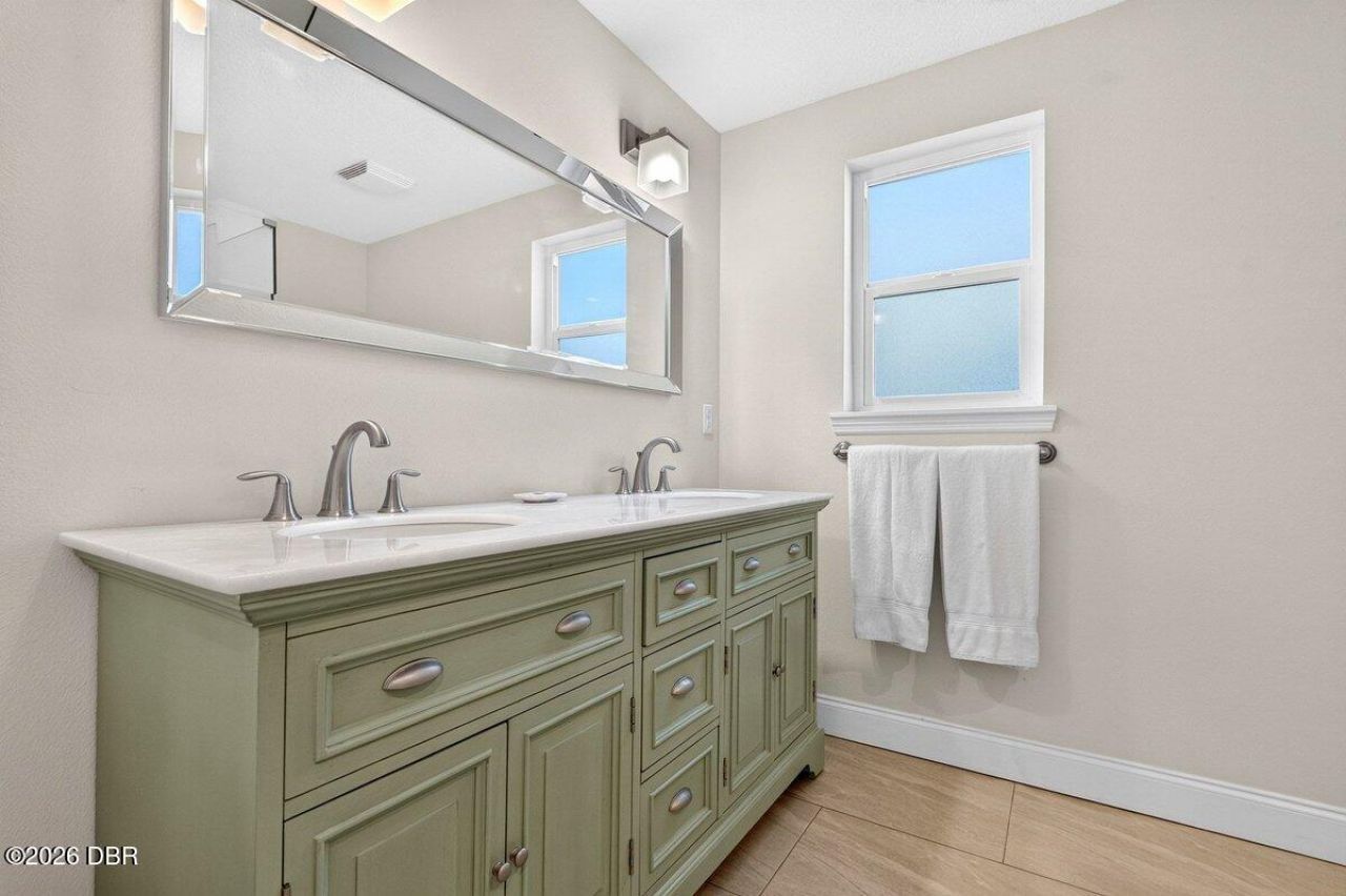 4717 S Atlantic Avenue, New Smyrna Beach, FL 32169 Photo