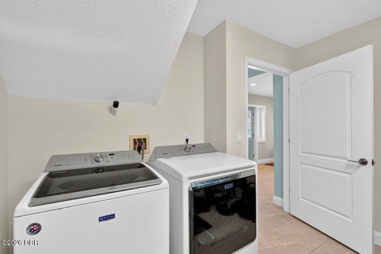 4717 S Atlantic Avenue, New Smyrna Beach, FL 32169 Photo