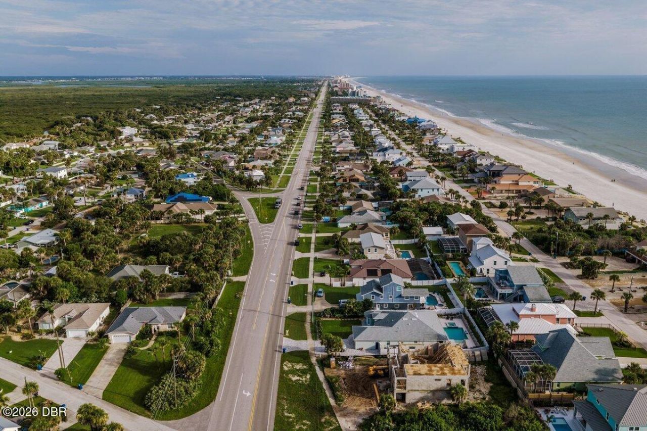 4717 S Atlantic Avenue, New Smyrna Beach, FL 32169 Photo