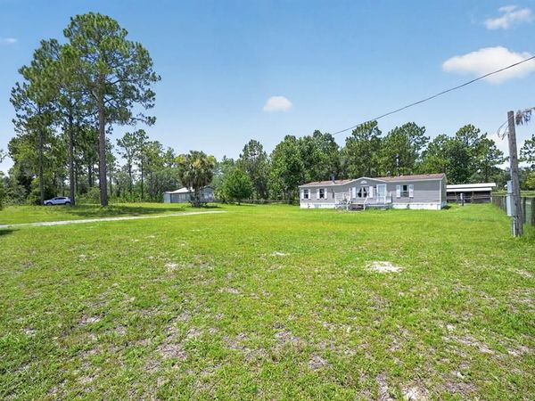 5730 SE 120th Ave, Morriston, FL 32668