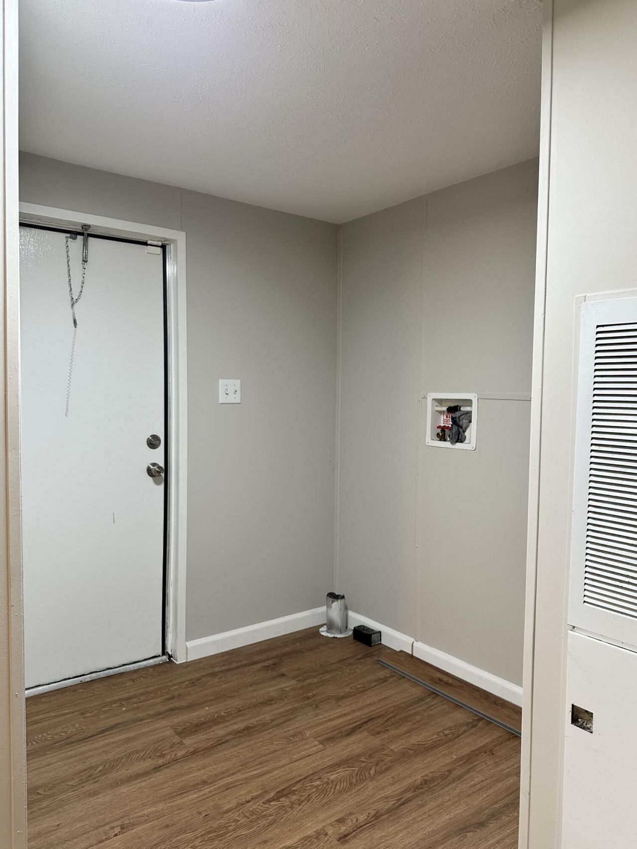 3421 Ninety 6 Road Photo 8