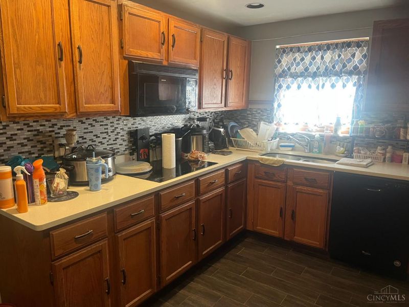 4013 Westwood Northern Boulevard, Green Township, OH 45211 Photo 3
