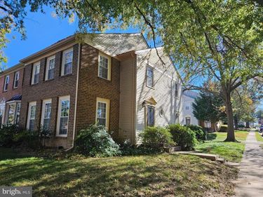 3956 BRADWATER STREET, FAIRFAX, VA 22031