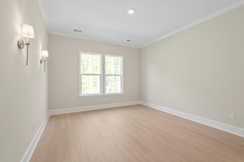 6771 Genesis Dr Photo 10