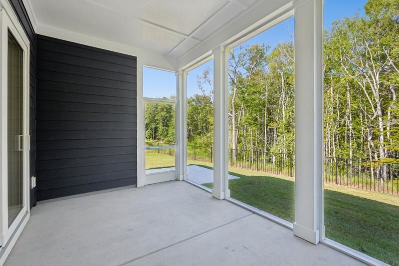 6771 Genesis Dr Photo 13
