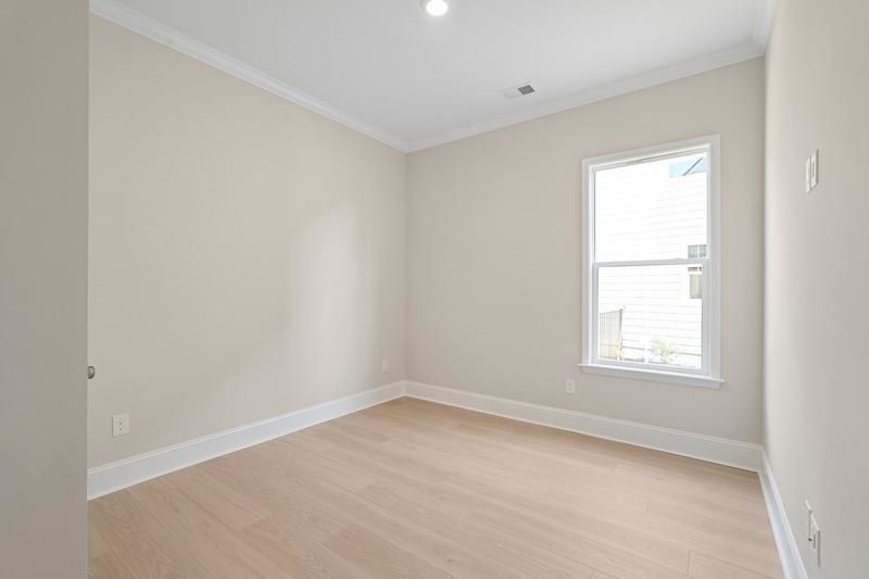 6771 Genesis Dr Photo 8