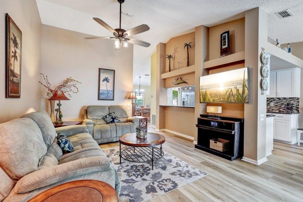 2828 Woodrose Court , Holiday, FL 34691 Photo