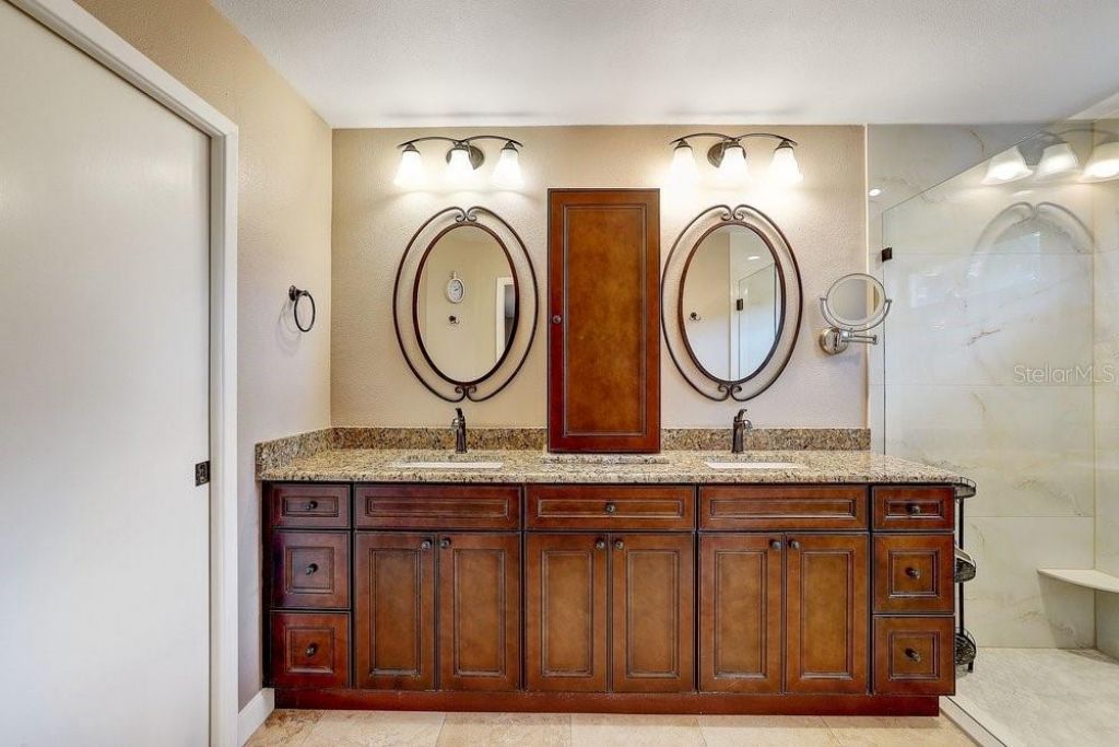 2828 Woodrose Court , Holiday, FL 34691 Photo