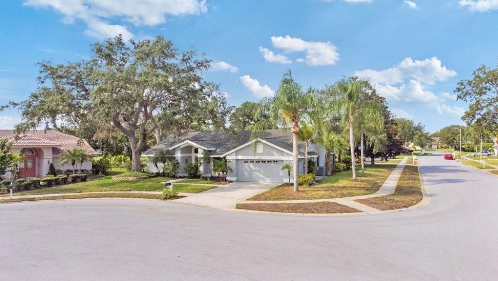2828 Woodrose Court , Holiday, FL 34691 Photo