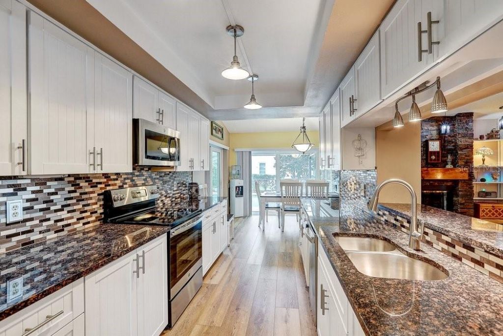 2828 Woodrose Court , Holiday, FL 34691 Photo