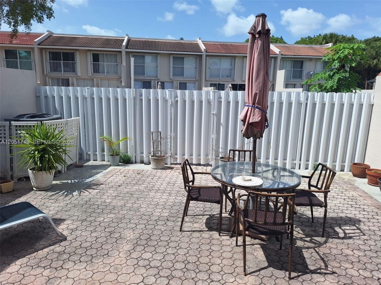 10241 NW 52nd Ter, Doral, FL 33178 Photo