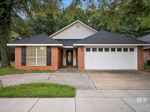 101 Davison Loop, Fairhope, AL 36532
