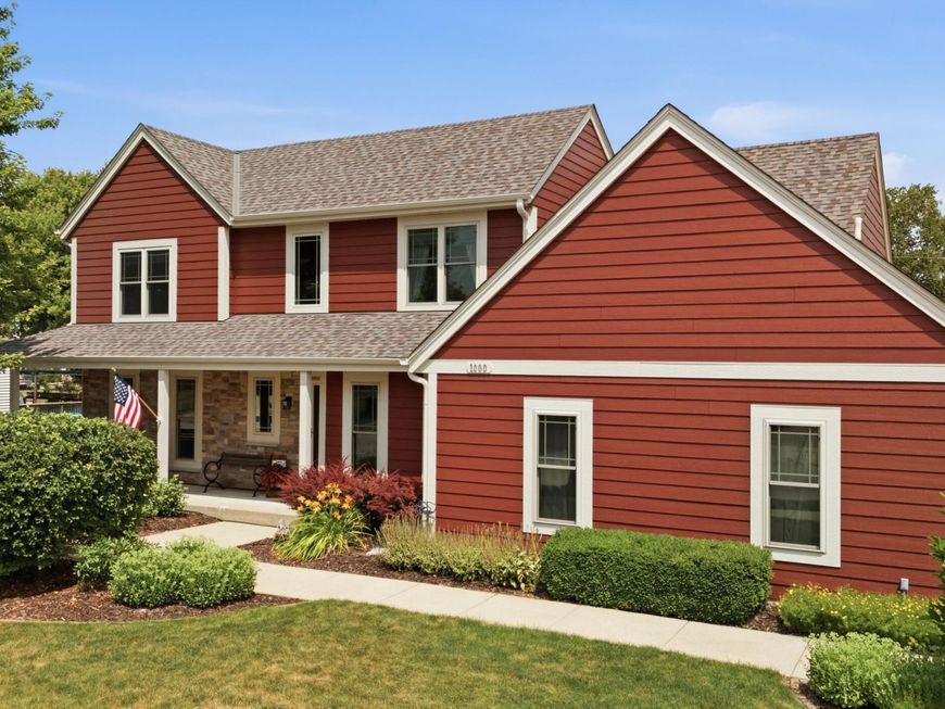 Main Photo