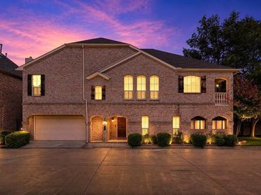 18130 Frankford Lakes Circle, Dallas, TX 75252