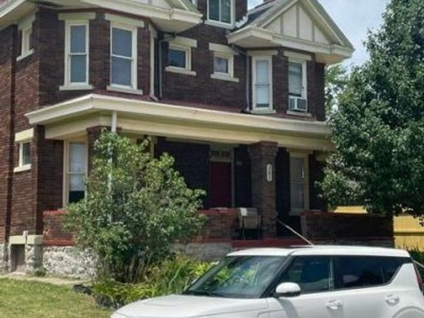 381 Linwood Avenue, Columbus, OH 43205