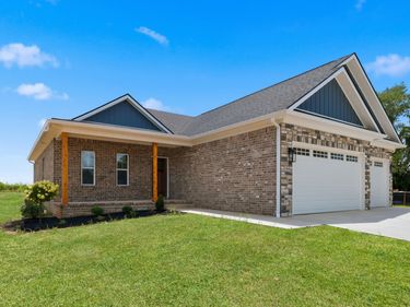 104 Madison Avenue, Nicholasville, KY 40356